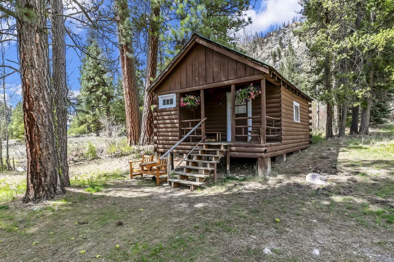 Sawtooth Lodge Stanley Eksteriør bilde