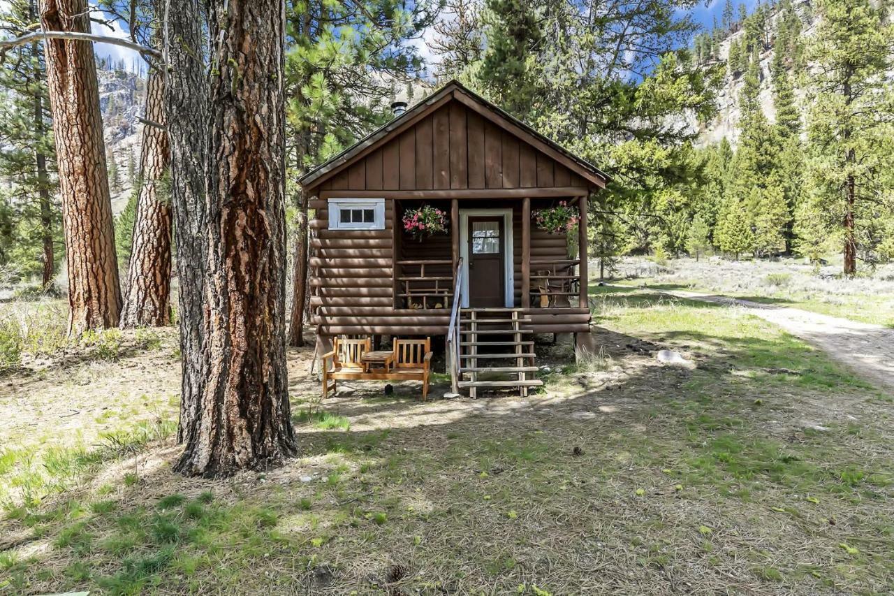 Sawtooth Lodge Stanley Eksteriør bilde