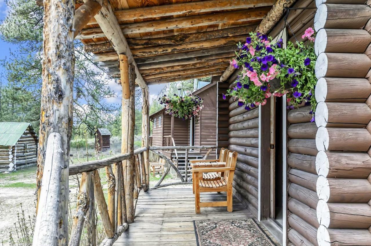 Sawtooth Lodge Stanley Eksteriør bilde