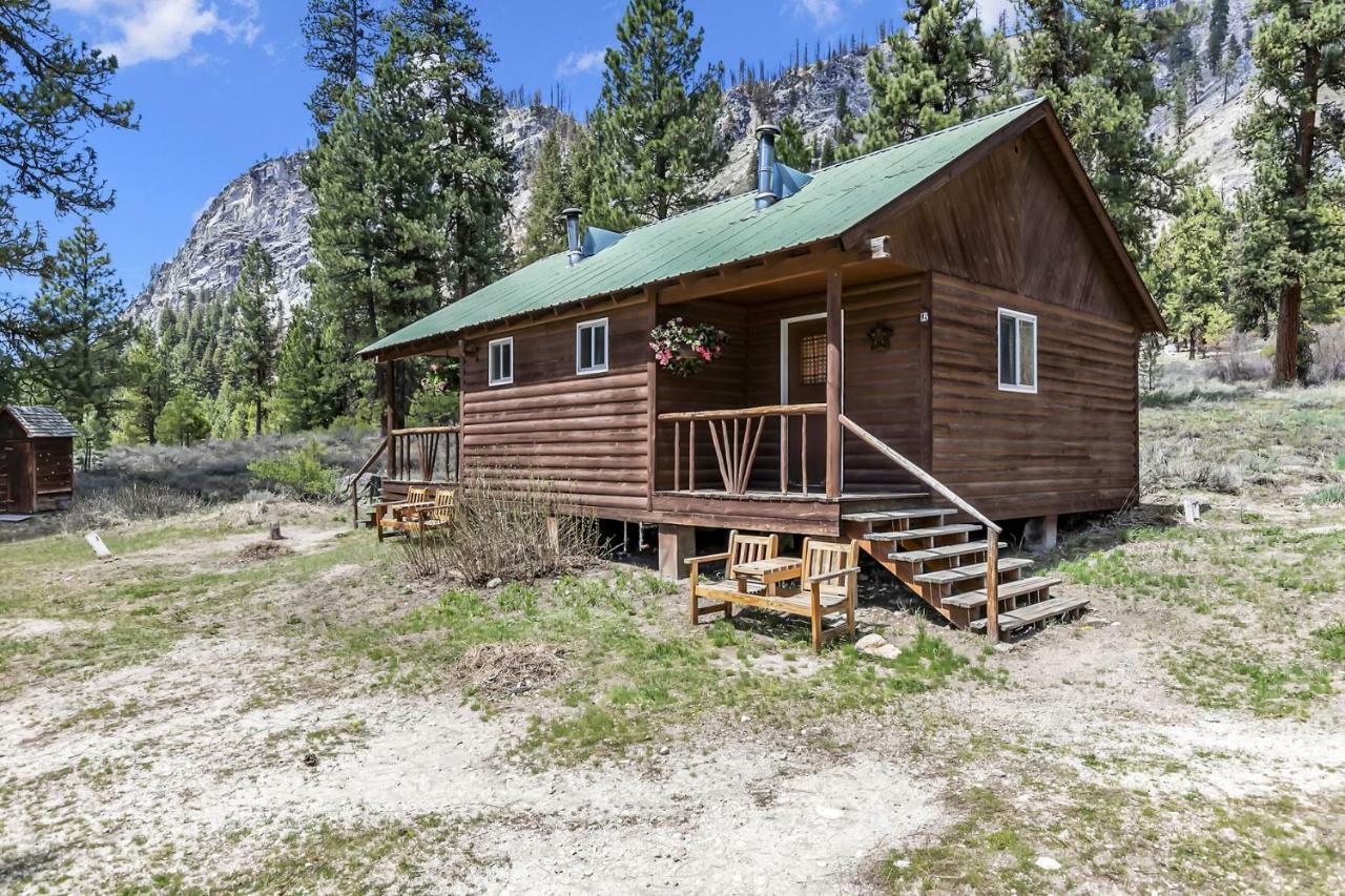 Sawtooth Lodge Stanley Eksteriør bilde