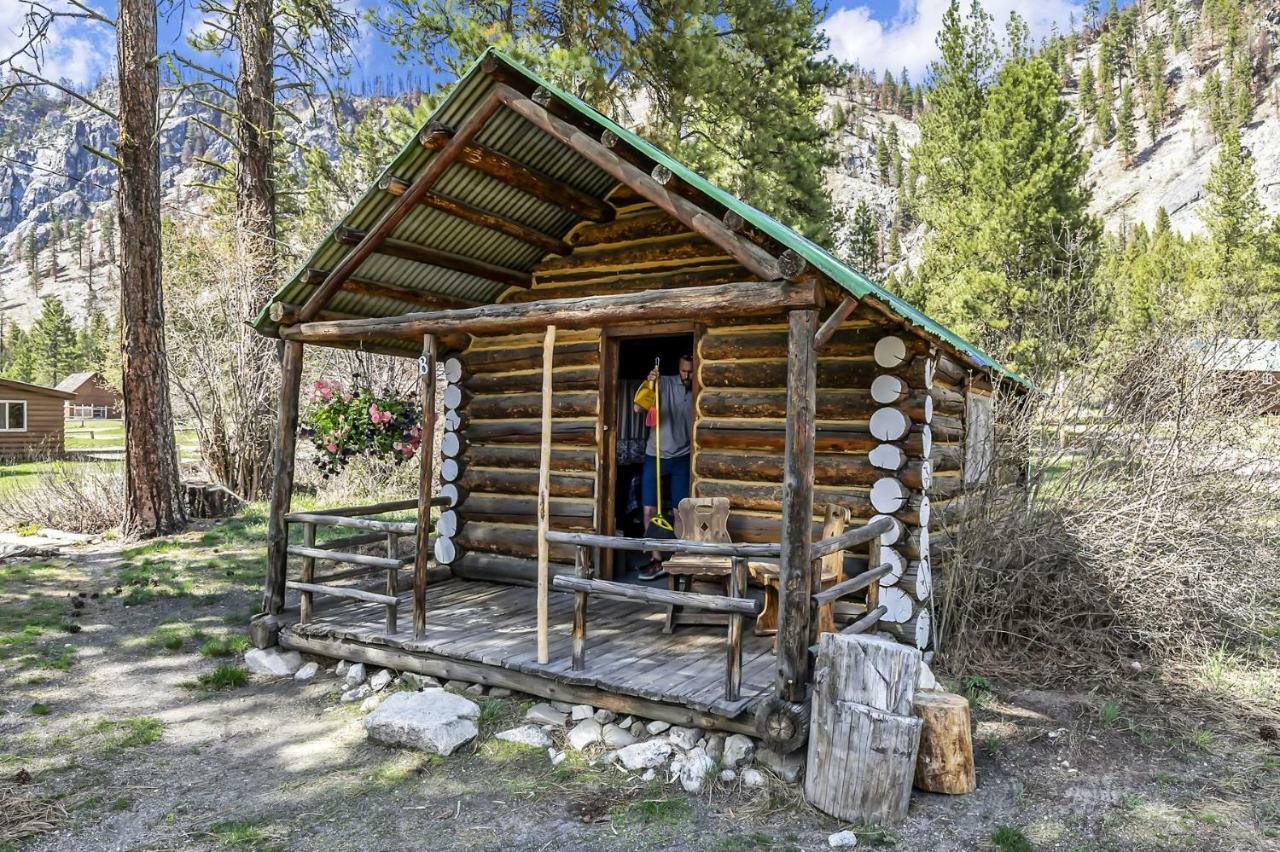 Sawtooth Lodge Stanley Eksteriør bilde